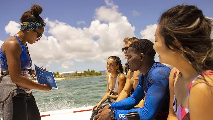 Course Dive master with nemo club